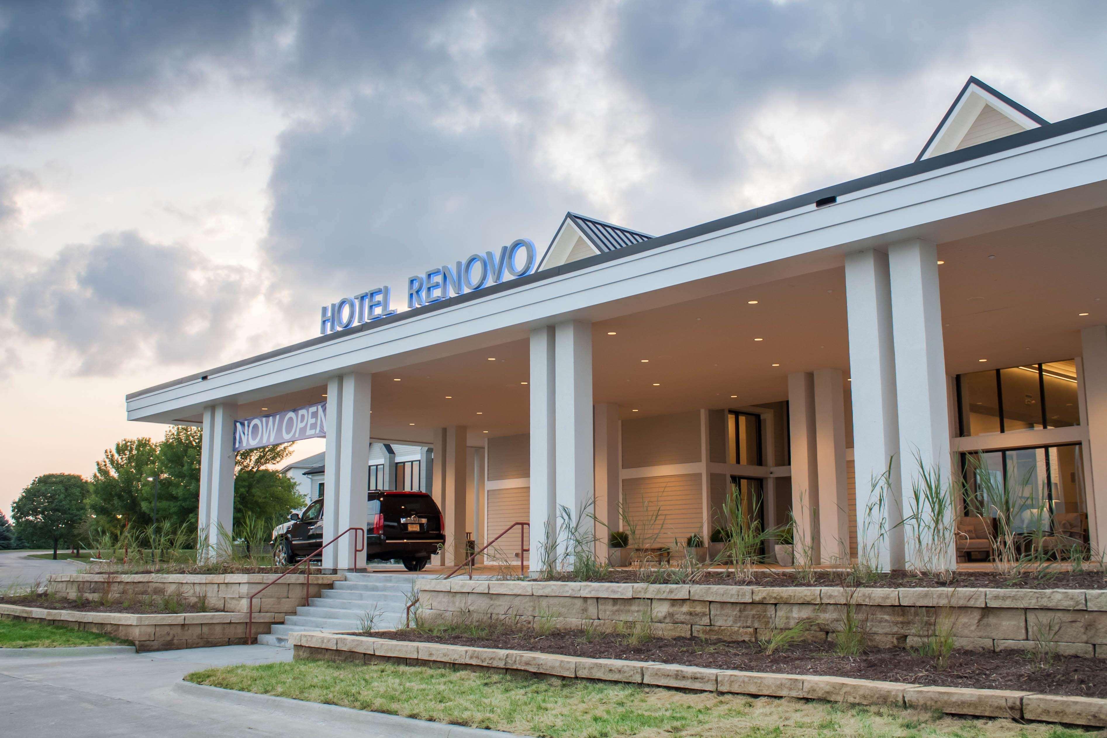 Hotel Renovo Des Moines Urbandale,Tapestry Collection Hilton Dış mekan fotoğraf